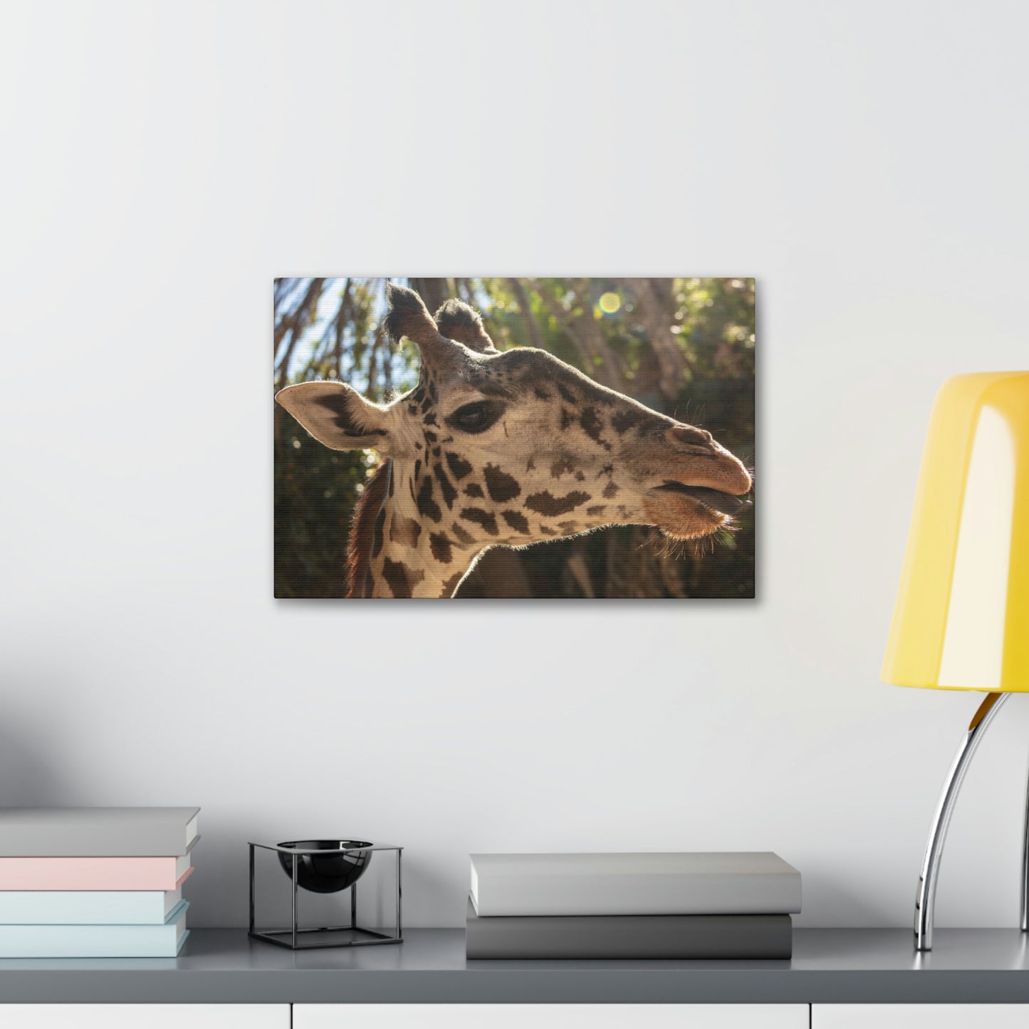 Smiling Giraffe Canvas