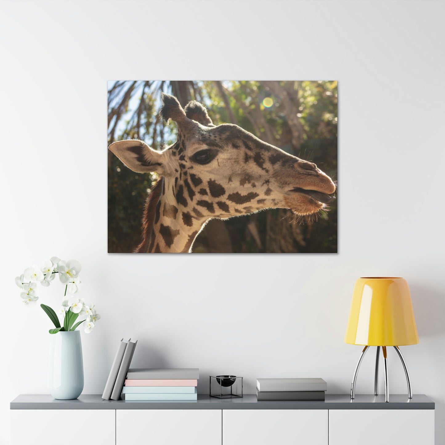 Smiling Giraffe Canvas