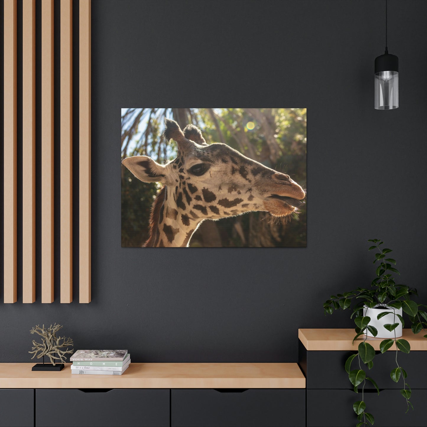 Smiling Giraffe Canvas