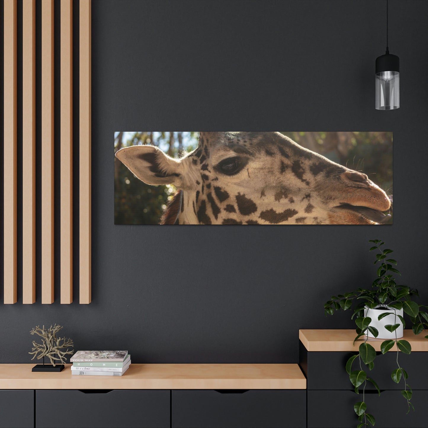 Smiling Giraffe Canvas