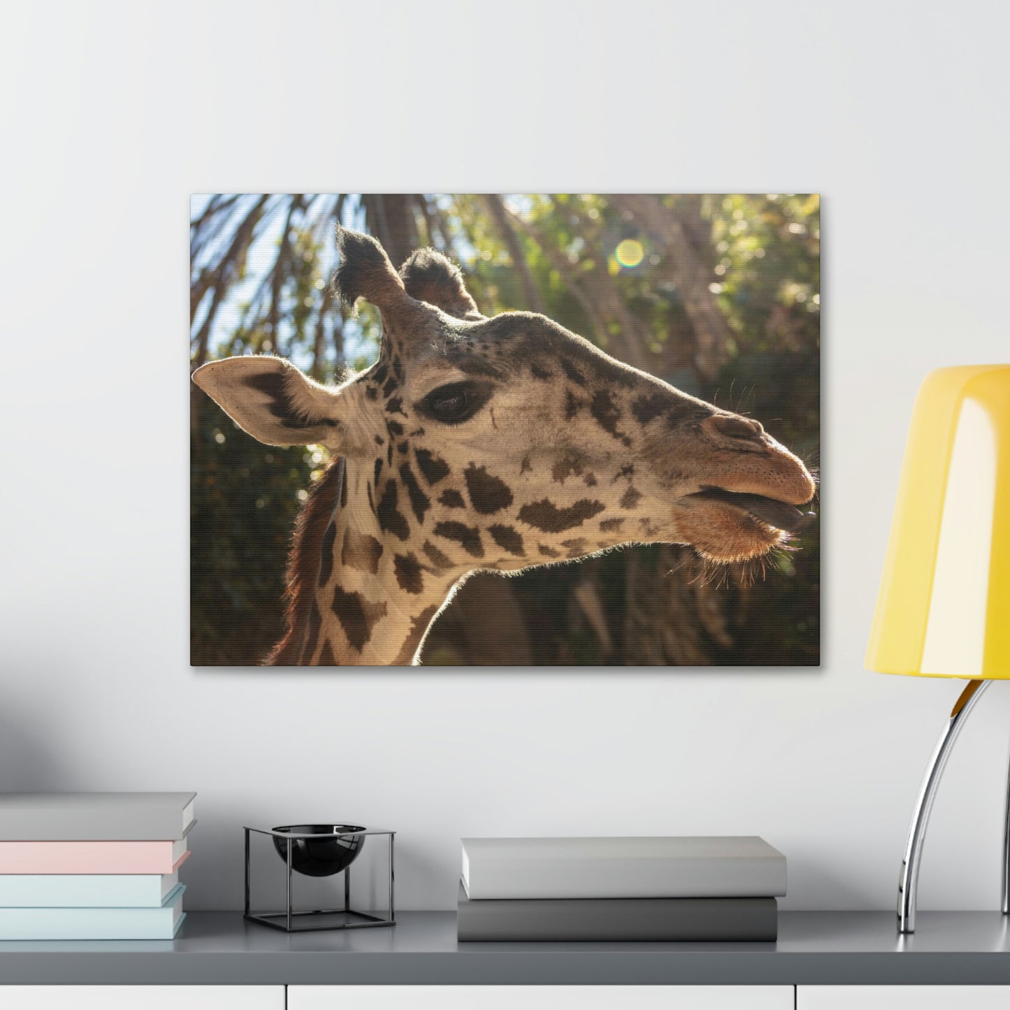 Smiling Giraffe Canvas